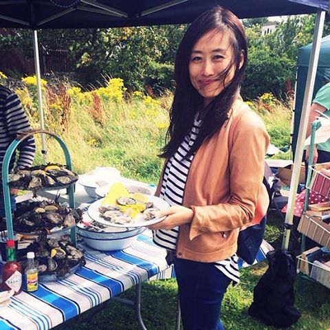 We hope you're enjoying the #weekend! Here's a cheeky shot from Nica Kim's latest travels! #ireland #travelwithnica